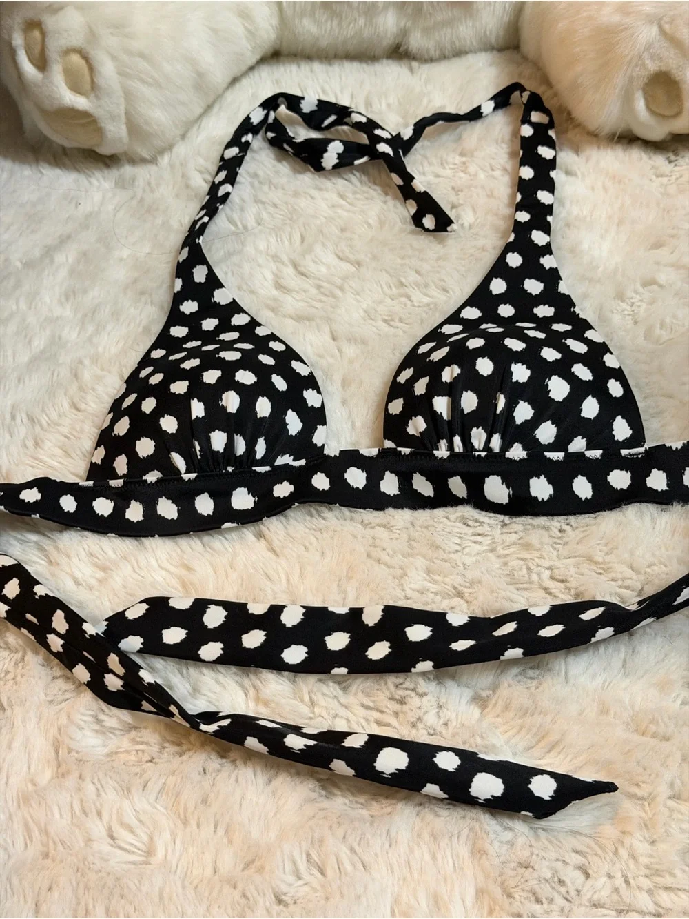Victoria's Secret Black and White Padded Halter Bra Top size XS - Picture 2 of 6